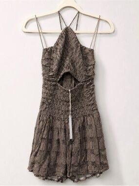 NWT In the Beginning Flowy Halter
Dress • M•